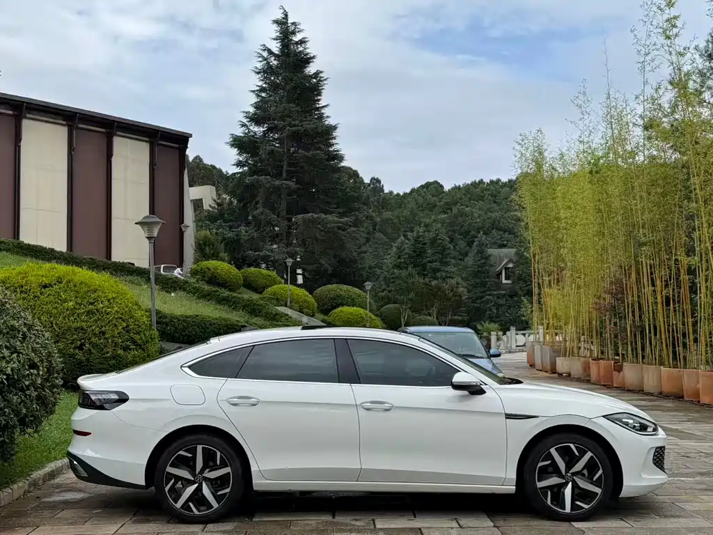 Volkswagen Lamando 2023