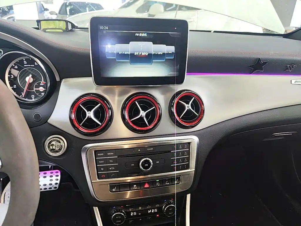 Mercedes-Benz Mercedes CLA AMG 2017 — фото 13