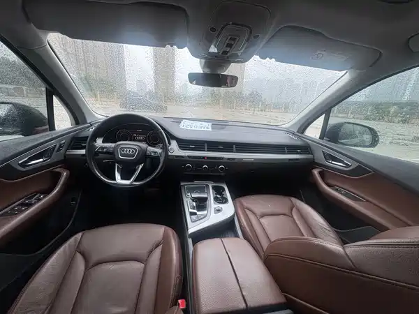 Audi Q7 2016
