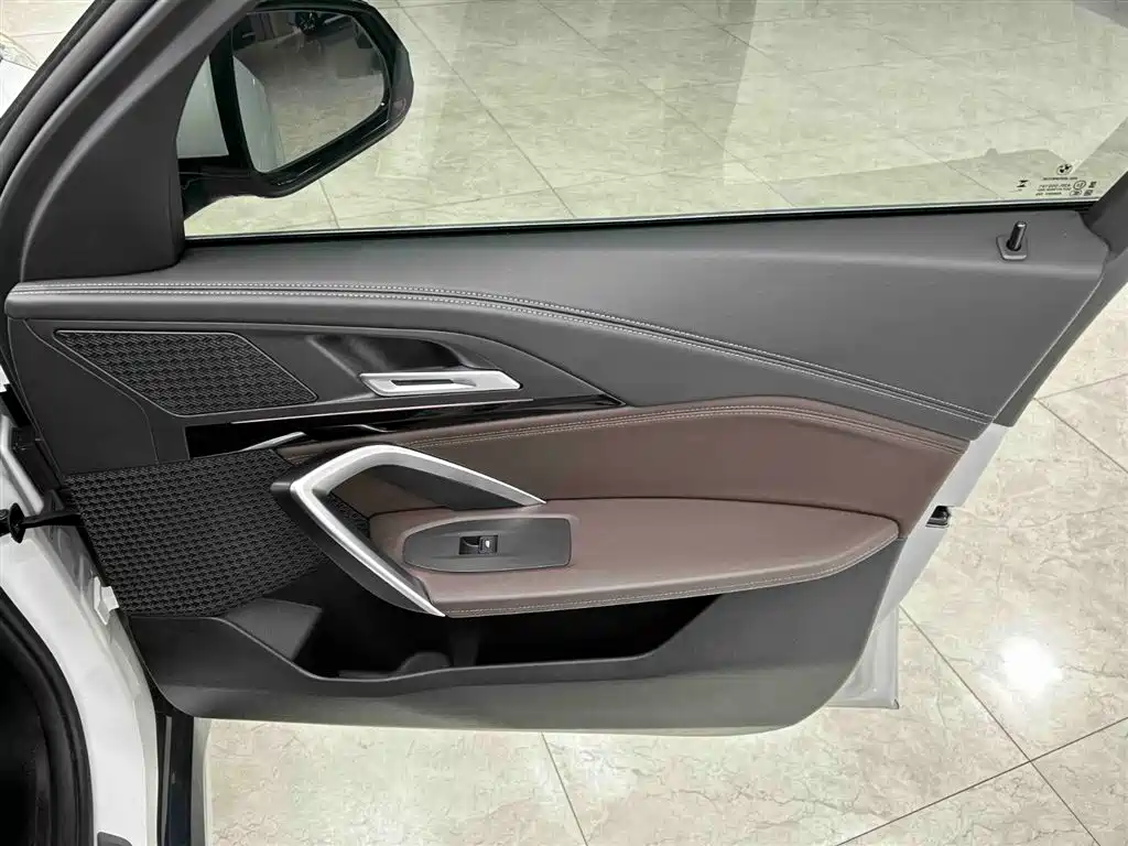 BMW X1 2024 — фото 13