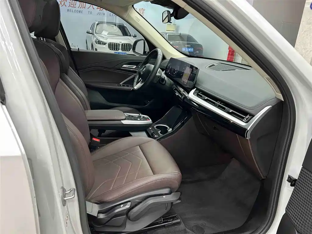 BMW X1 2024 — фото 14