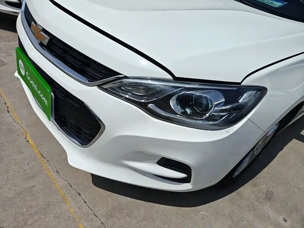 Chevrolet Cavalier 2018 — фото 24