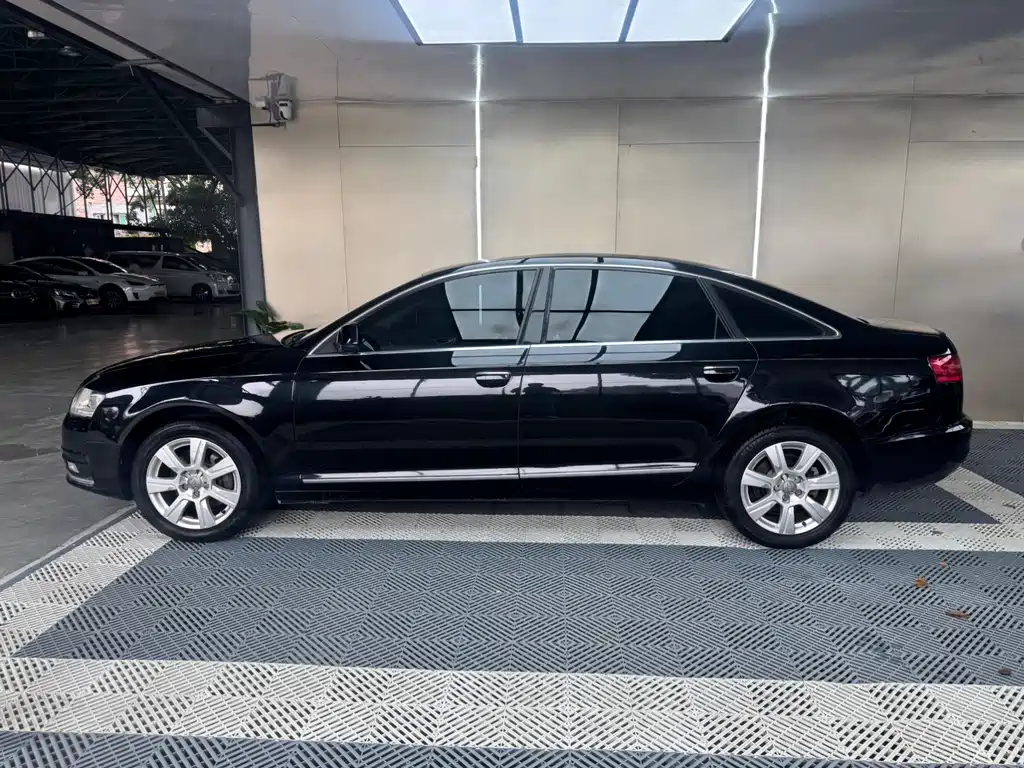 Audi A6L 2011