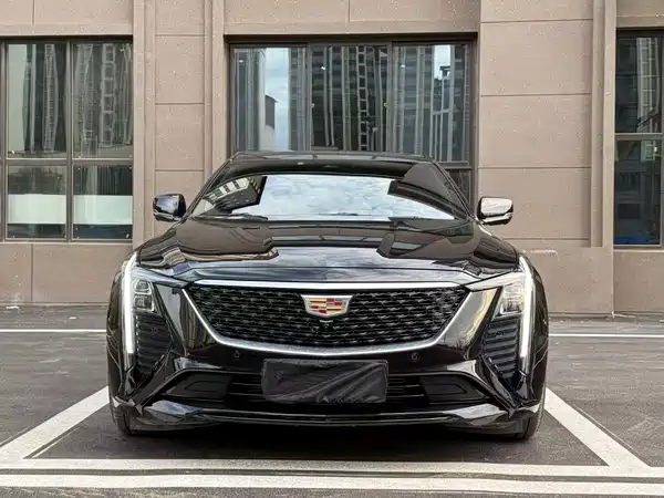 Cadillac CT5 2025