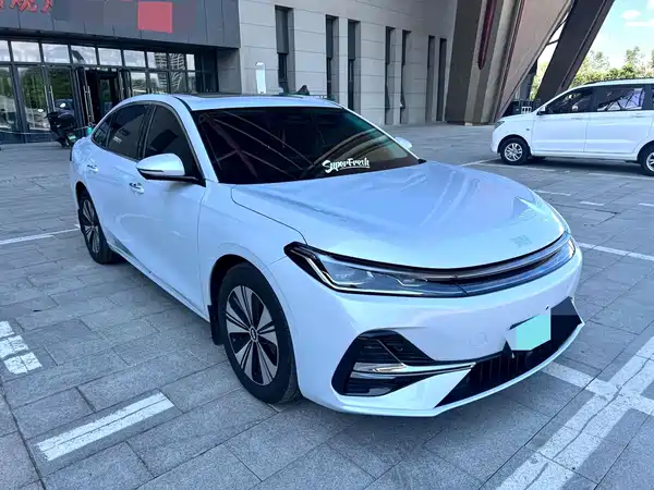 Geely Galaxy A7 EM 2025