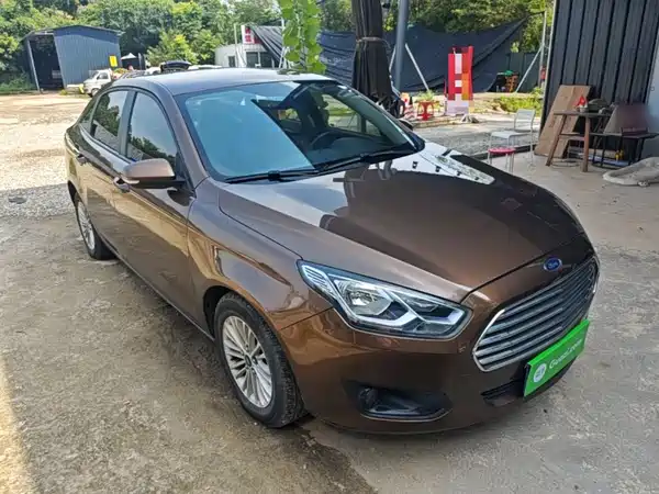 Ford Escort 2016
