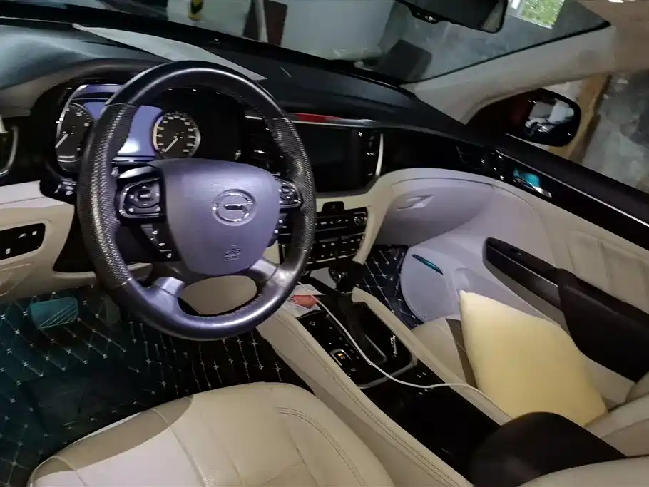 GAC Motor Trumpchi GS7 2018 — фото 12