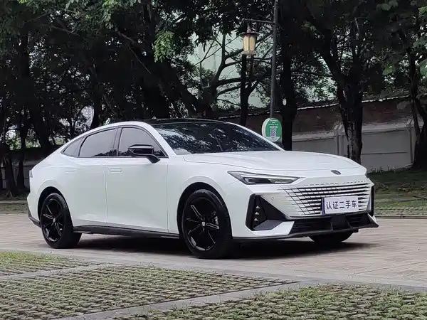 Changan UNI-V 2022