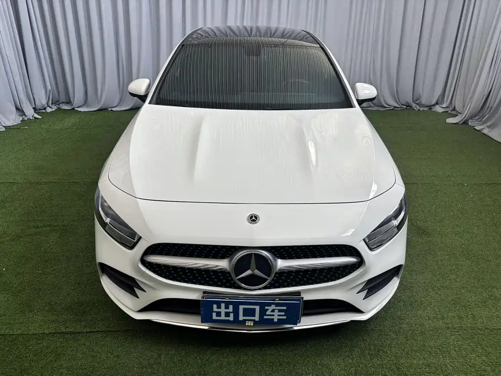 Mercedes-Benz A-Class 2022 — фото 3