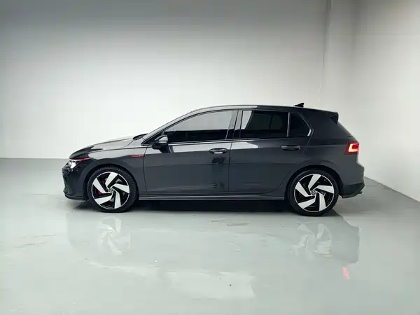 Volkswagen Golf GTI 2022