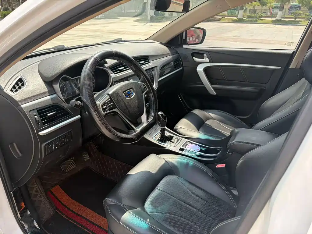 Geely Emgrand 2017