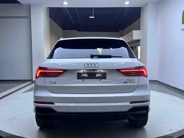Audi Q3 2023