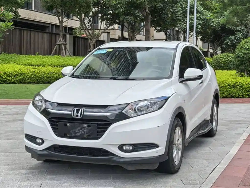 Honda Vezel 2016