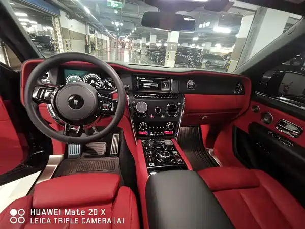 Rolls-Royce Cullinan 2018