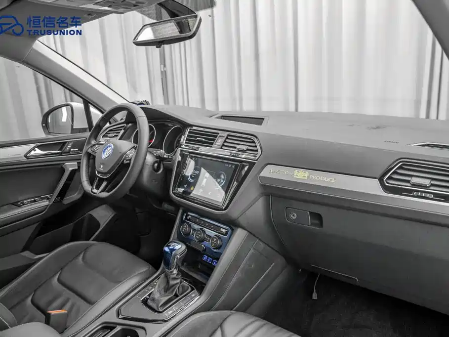Volkswagen Tiguan L 2019 — фото 14