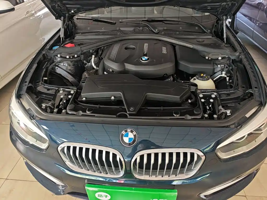 BMW 1 Series 2017 — фото 20