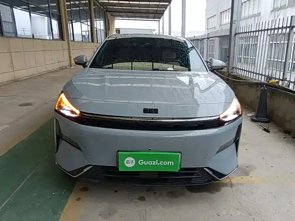 Geely Galaxy L6 2024