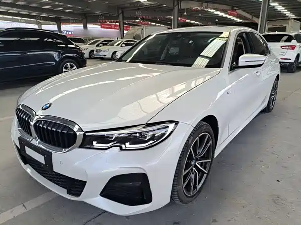 BMW 3 Series 2022