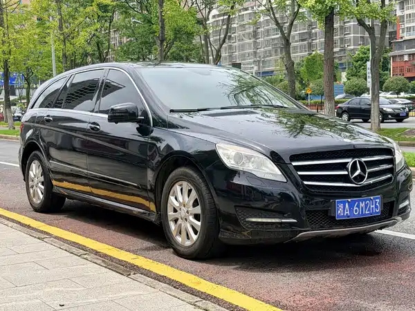 Mercedes-Benz R-Class 2012