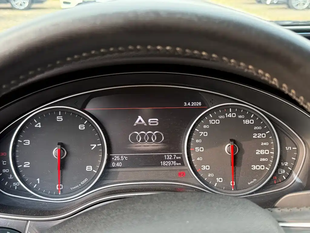 Audi A6L 2013 — фото 16