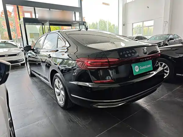 Volkswagen Passat 2022