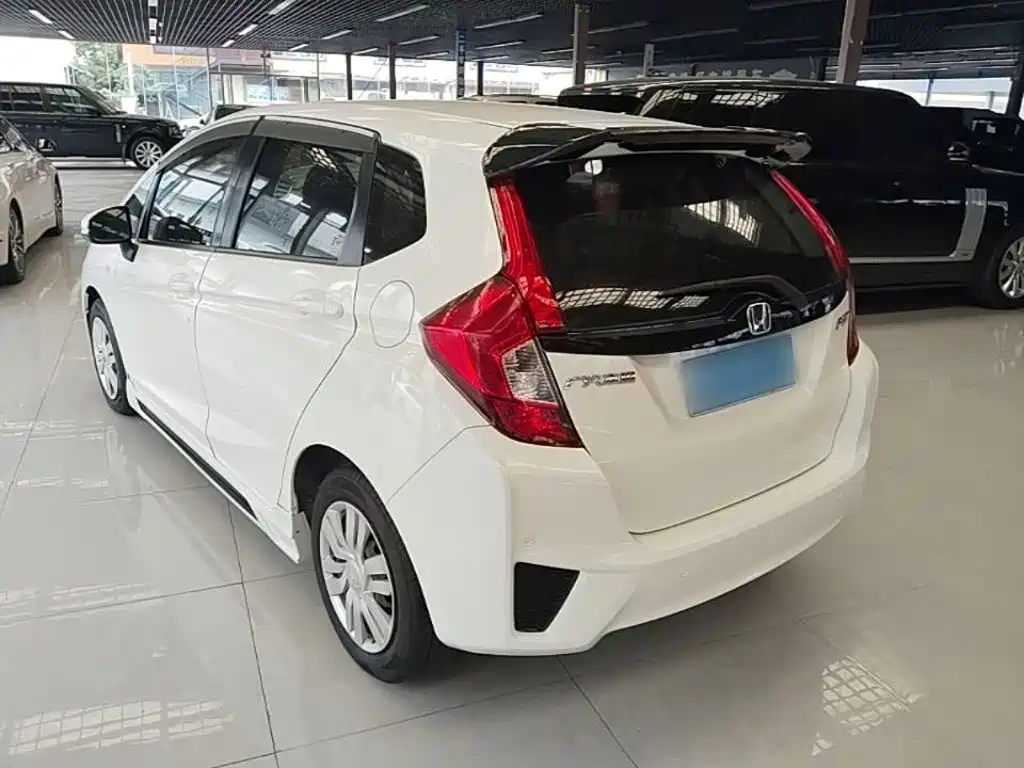 Honda Fit 2016