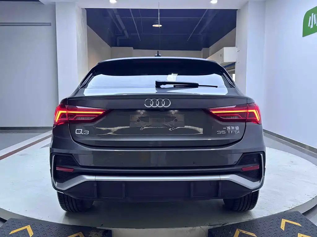 Audi Q3 Sportback 2021 — фото 9