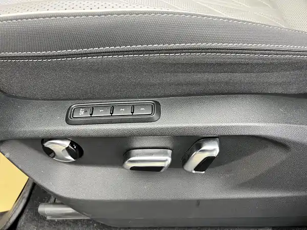 Volkswagen Tavendor 2023