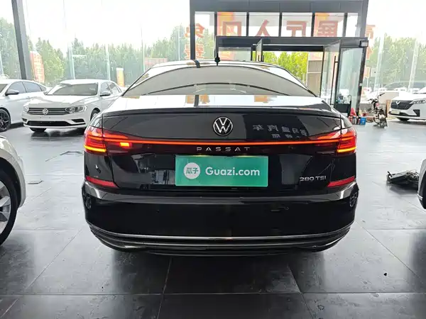 Volkswagen Passat 2022