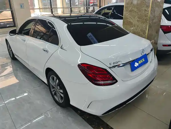 Mercedes-Benz C-Class 2018