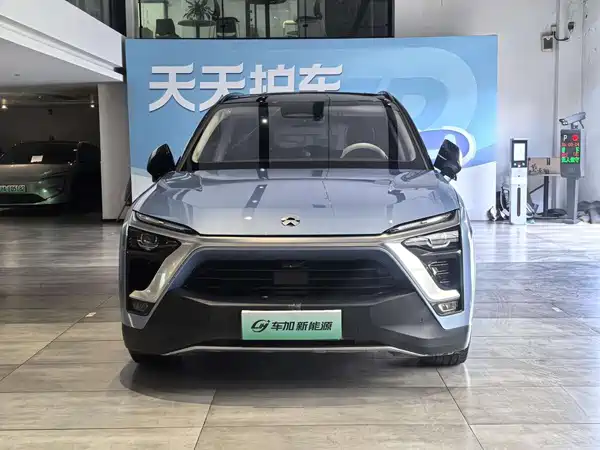 NIO ES8 2019