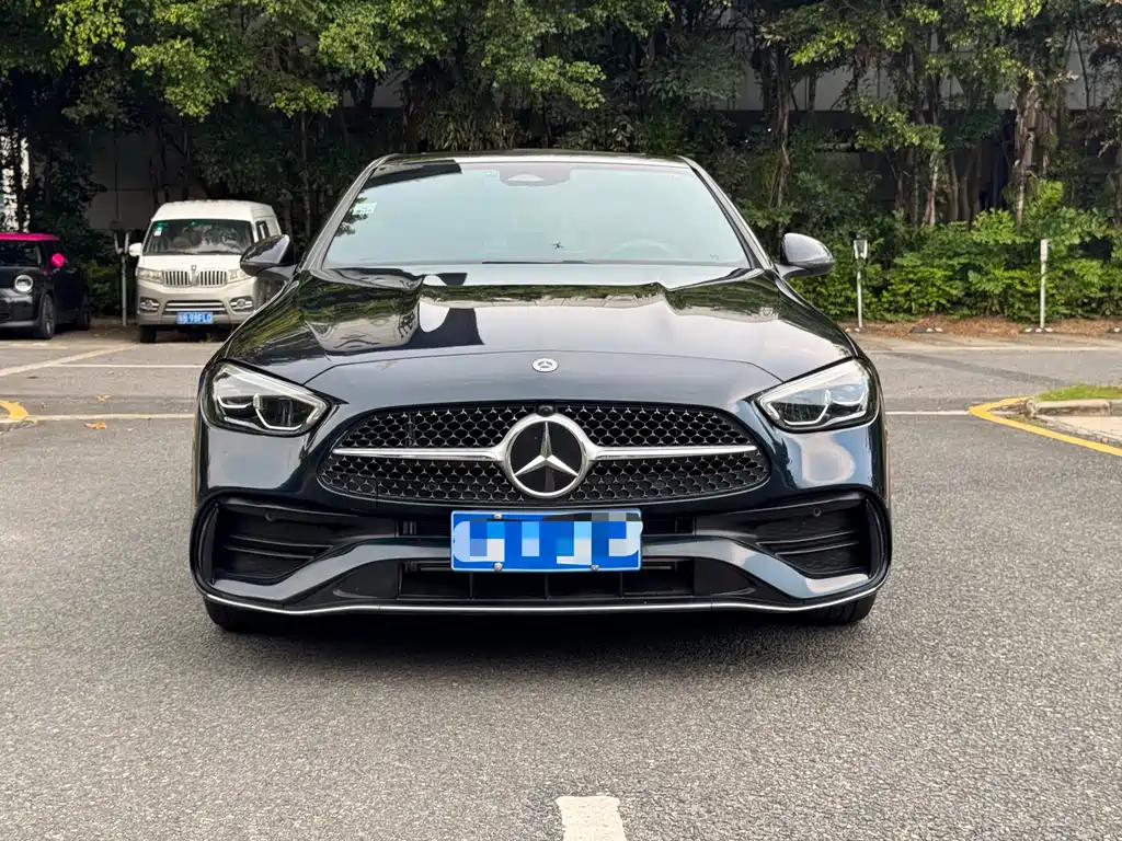 Mercedes-Benz C-Class 2022
