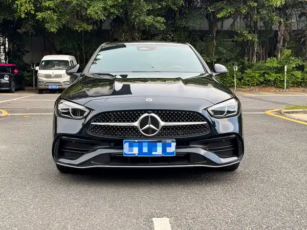 Mercedes-Benz C-Class 2022