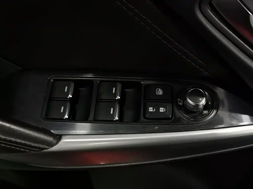 Mazda Atenza 2017 — фото 9
