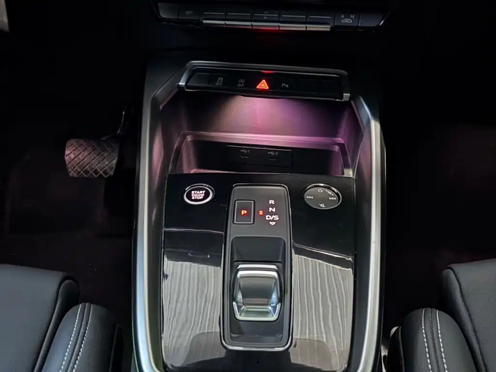 Audi A3 2023 — фото 19