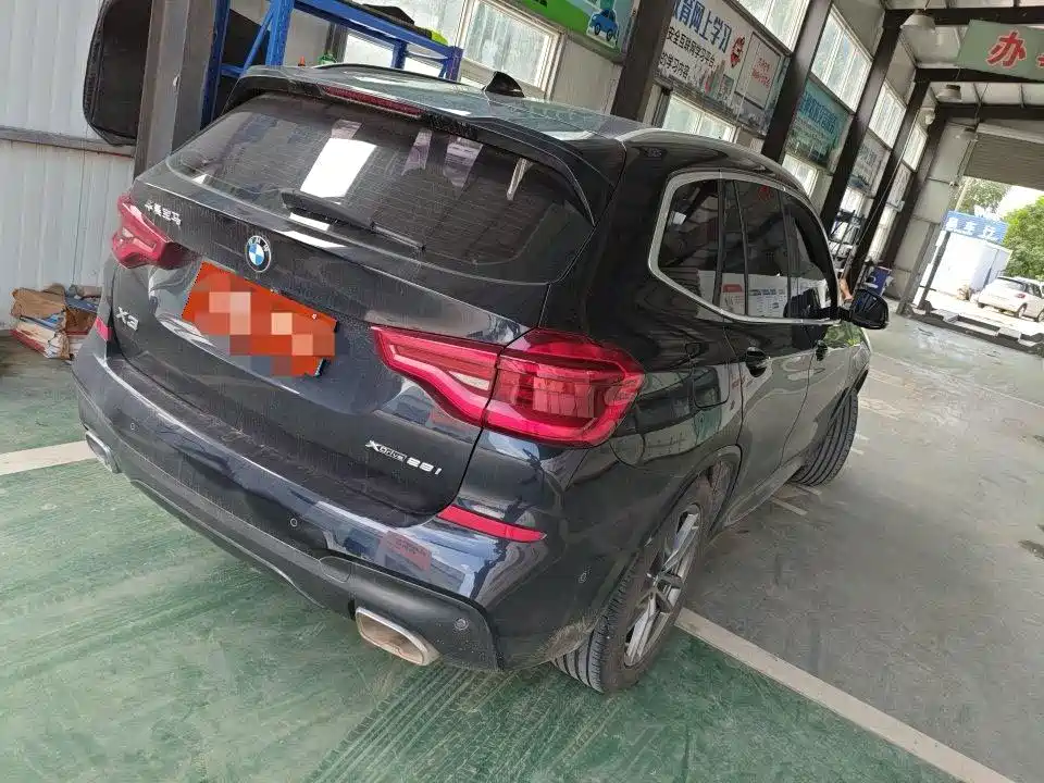 BMW X3 2021