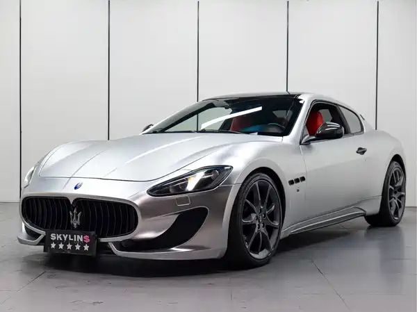 Maserati Granturismo 2013