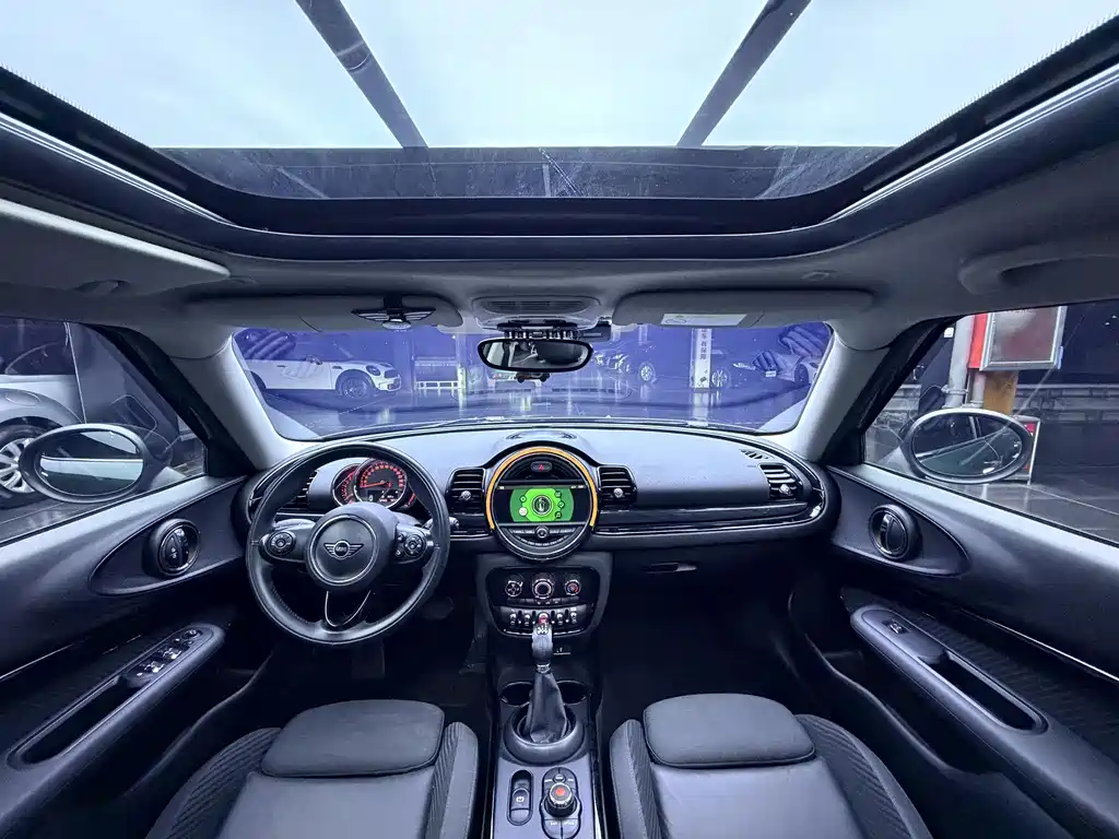 MINI Clubman 2019 — фото 10