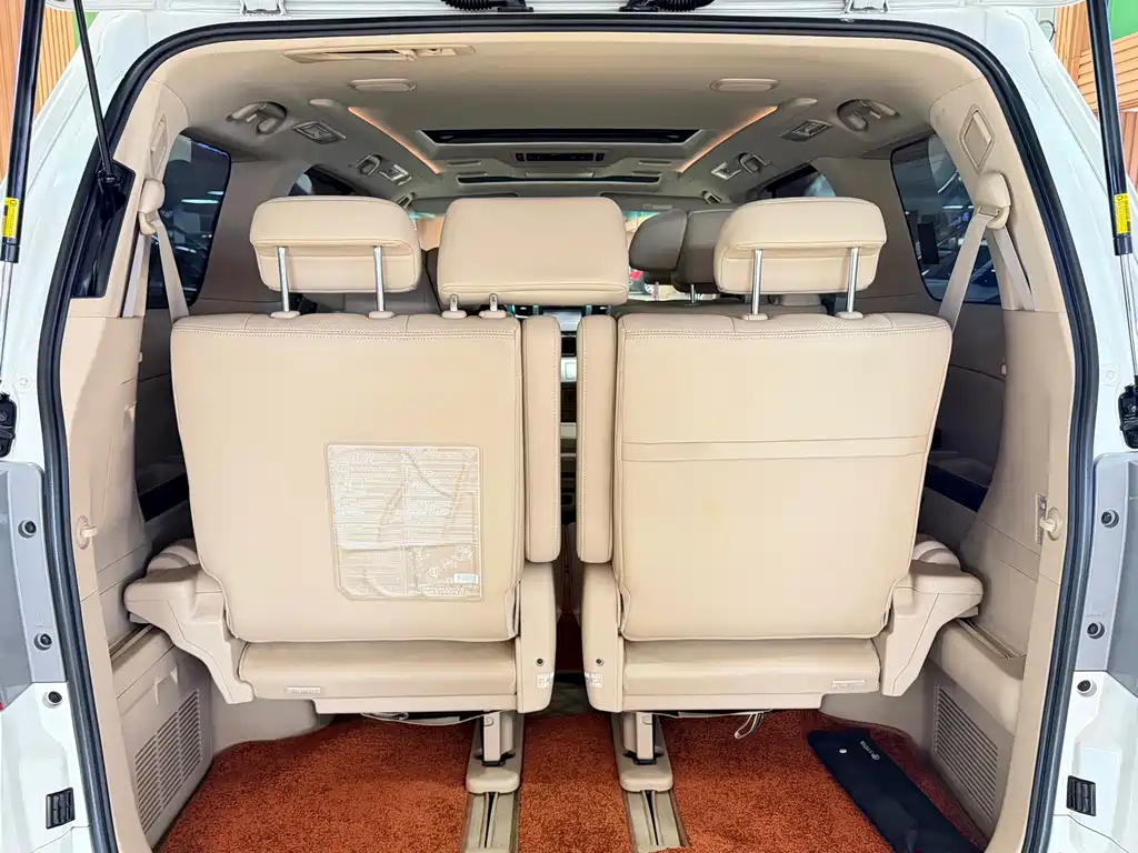 Toyota Alphard 2013 — фото 19