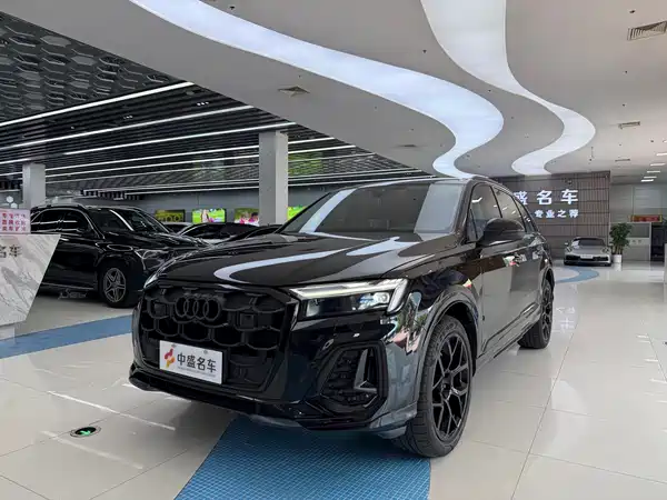 Audi Q7 2024