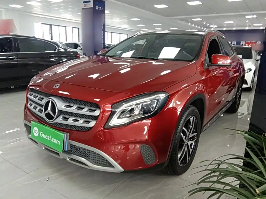 Mercedes-Benz GLA 2017 — фото 2