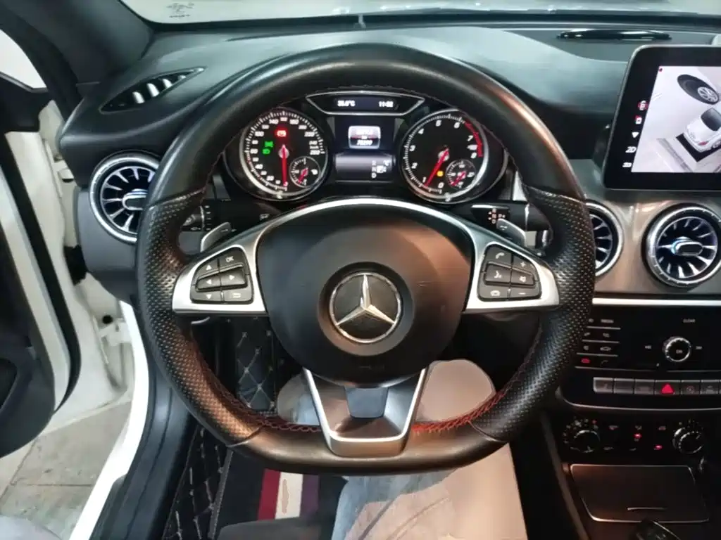 Mercedes-Benz CLA 2018 — фото 11