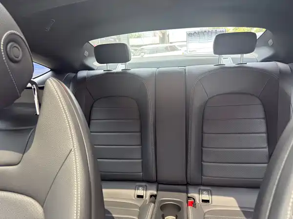 Mercedes-Benz C-Class 2018