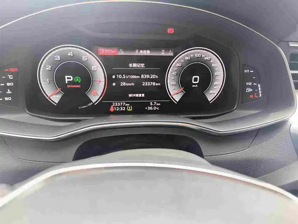 Audi A6L 2022 — фото 12
