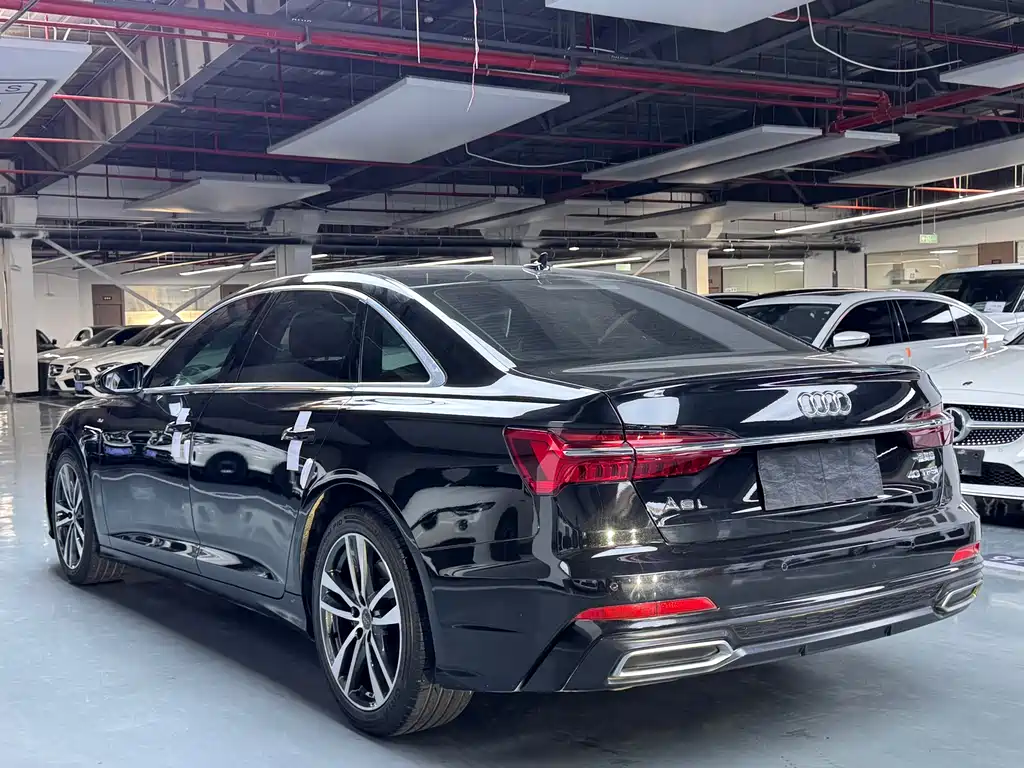 Audi A6L 2022 — фото 19