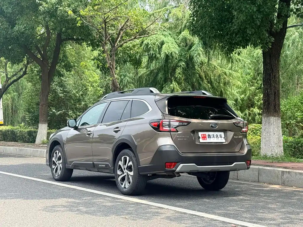 Subaru Outback 2021