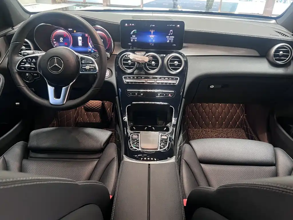 Mercedes-Benz GLC 2022 — фото 12