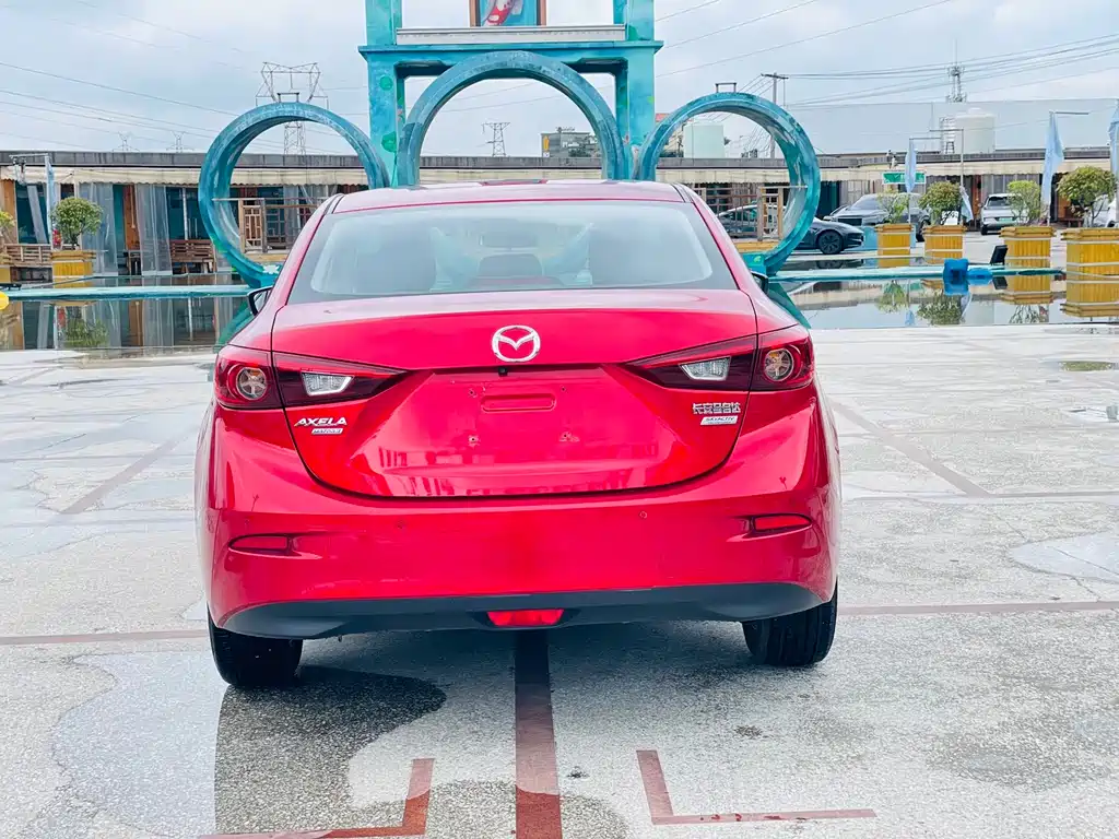 Mazda 3 Axela 2019 — фото 14