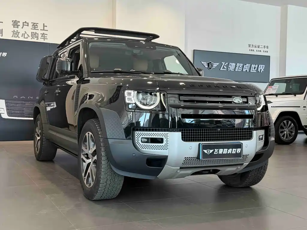 Land Rover Defender 2024 — фото 3