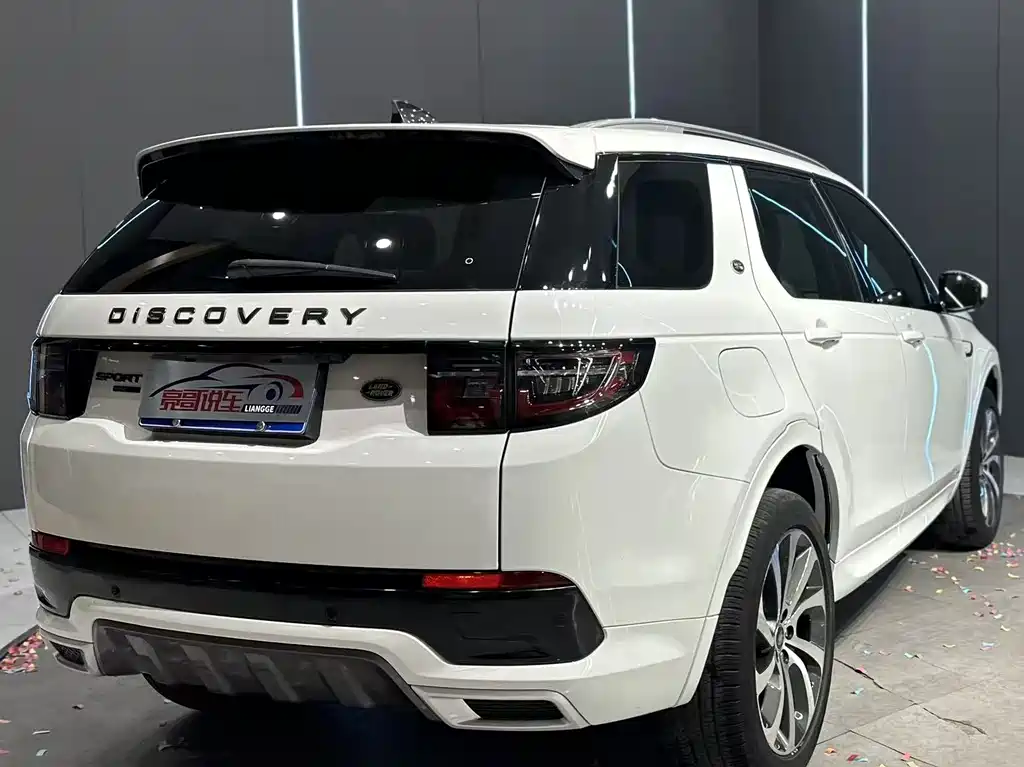 Land Rover Discovery Sport 2021 — фото 6